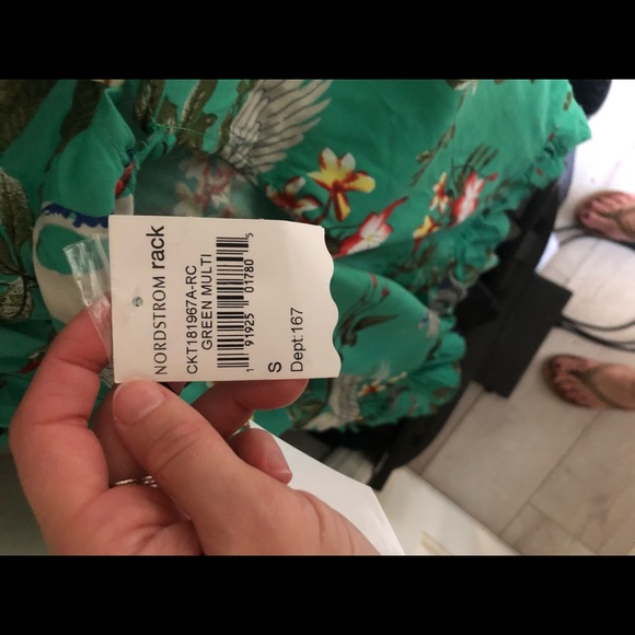 Green blouse-Small - Picture 5 of 5